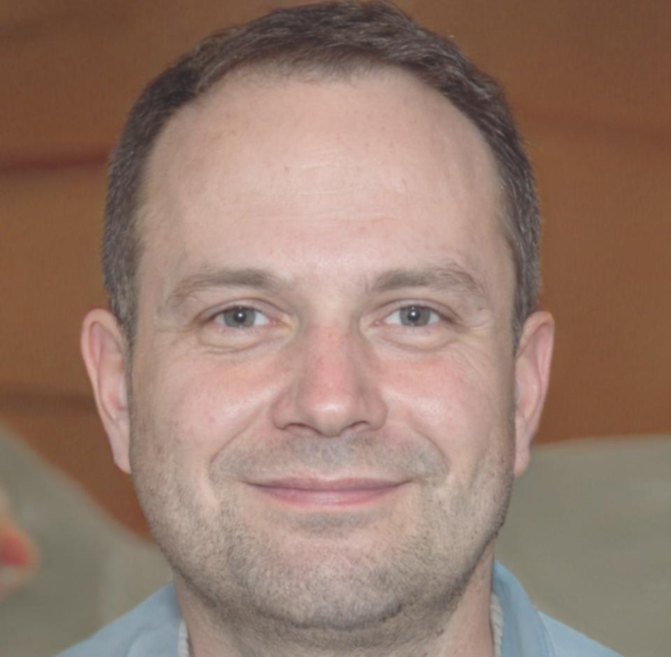 Dr. Thomas Mueller - Finanzexperte